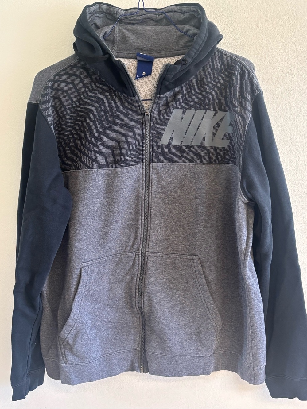 Nike NSW Full-Zip Zebra Chevron Graphic Hoodie